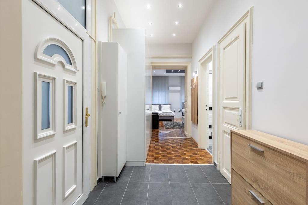 Bold Base Apartment ブダペスト エクステリア 写真