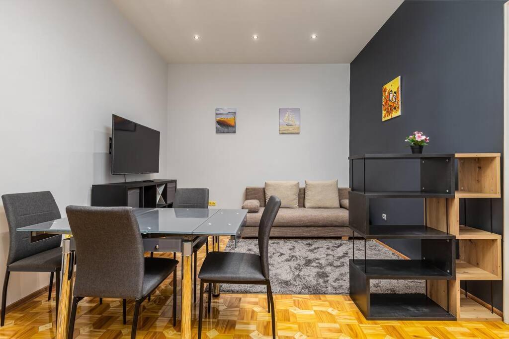 Bold Base Apartment ブダペスト エクステリア 写真